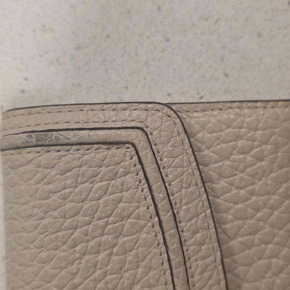 Kate Spade Wallet - Picture 5 of 10